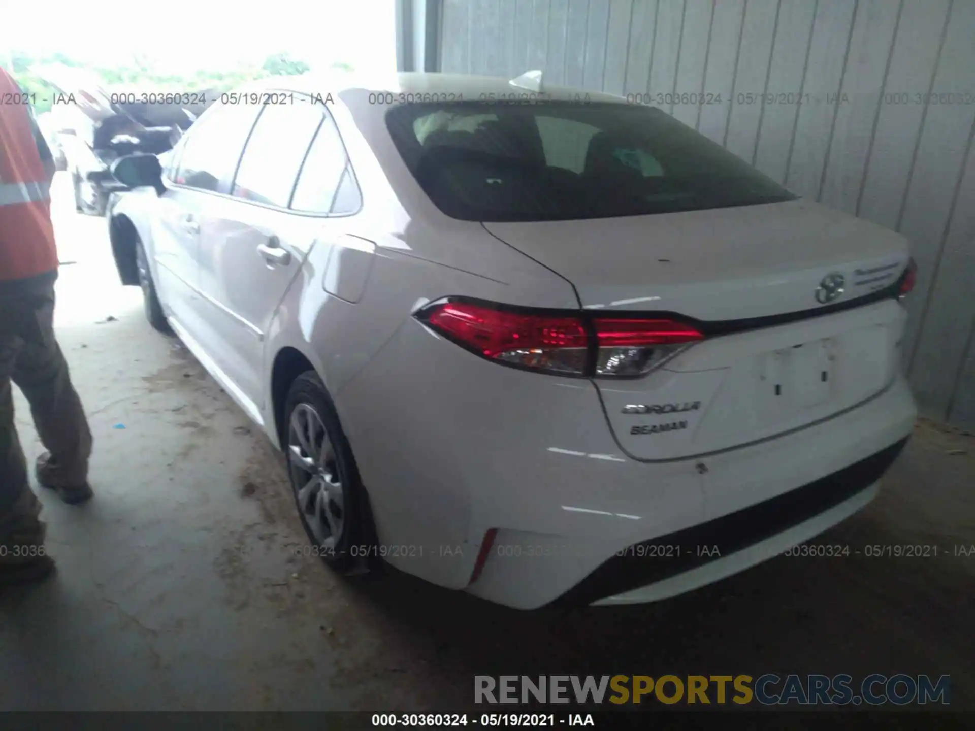 3 Photograph of a damaged car JTDEPRAE6LJ011731 TOYOTA COROLLA 2020