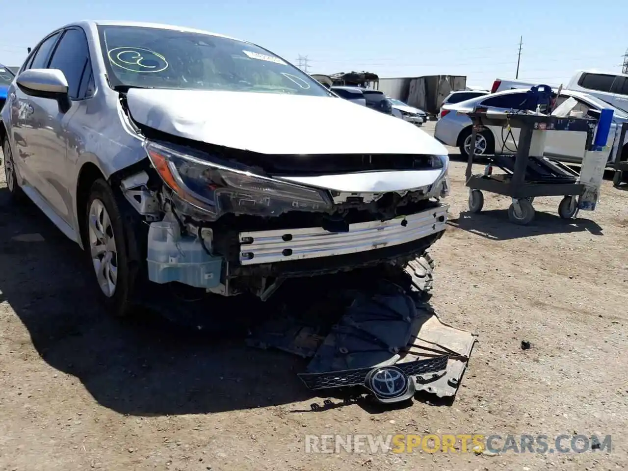 9 Photograph of a damaged car JTDEPRAE6LJ013348 TOYOTA COROLLA 2020