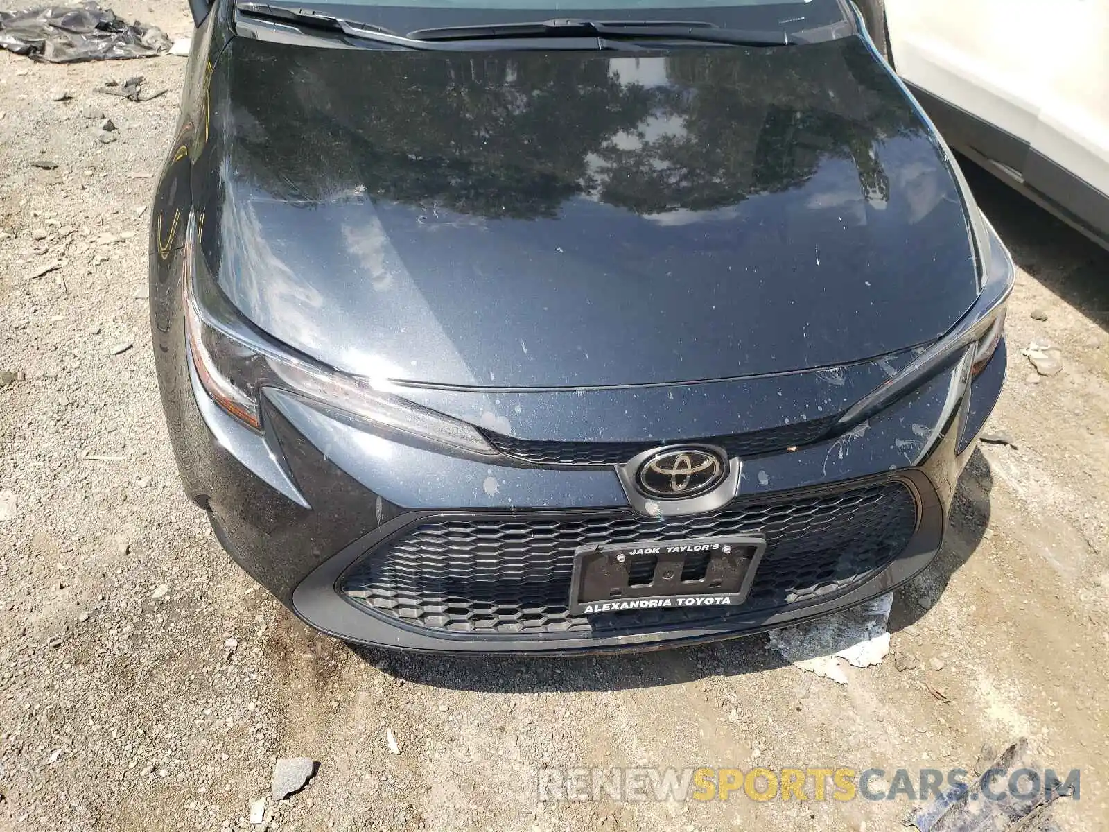 9 Photograph of a damaged car JTDEPRAE6LJ013561 TOYOTA COROLLA 2020