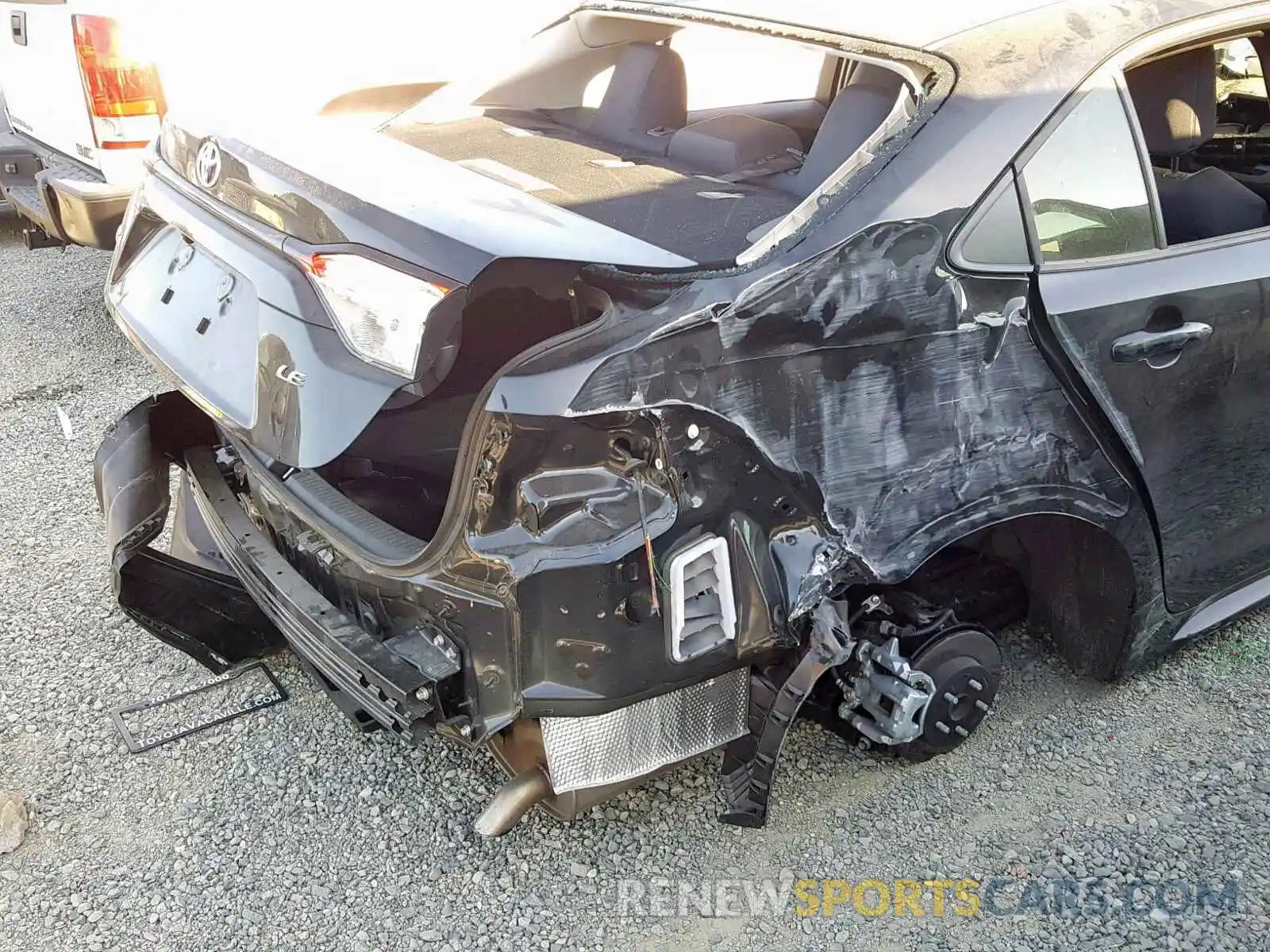 9 Photograph of a damaged car JTDEPRAE6LJ014564 TOYOTA COROLLA 2020