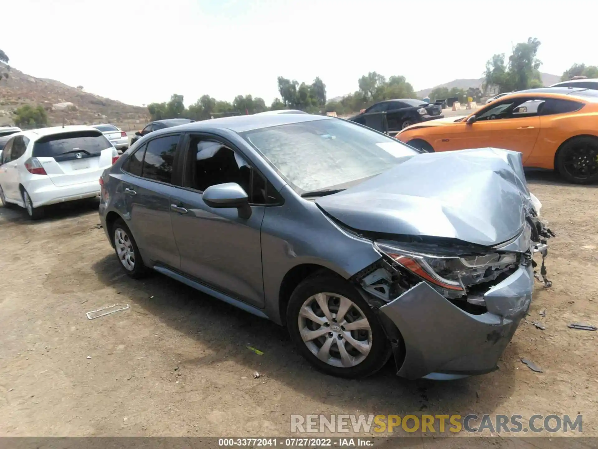 1 Photograph of a damaged car JTDEPRAE6LJ015312 TOYOTA COROLLA 2020