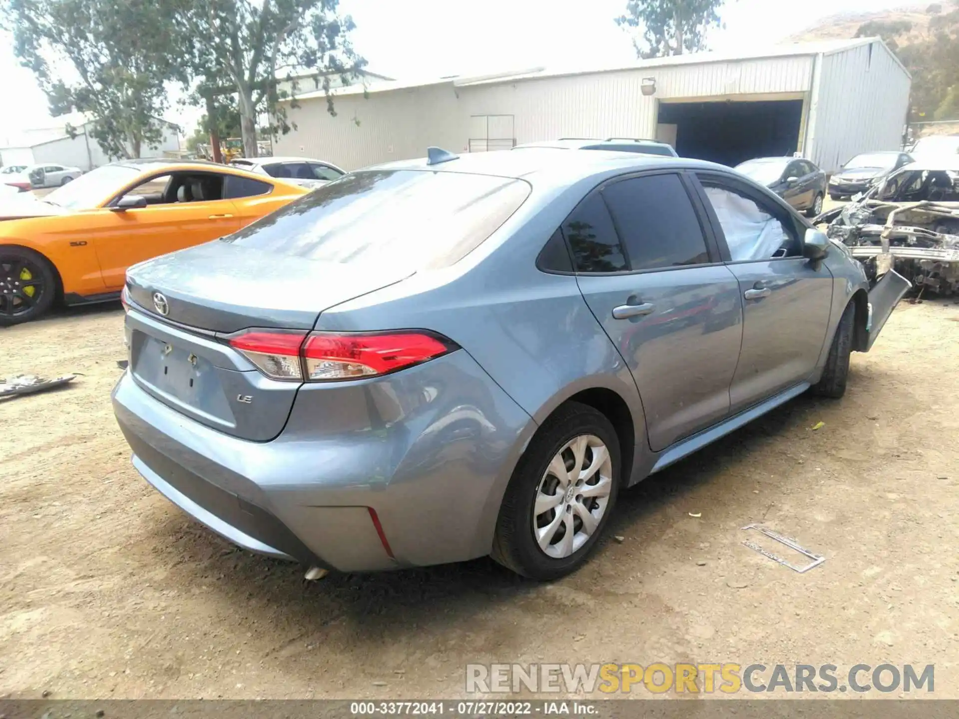 4 Photograph of a damaged car JTDEPRAE6LJ015312 TOYOTA COROLLA 2020