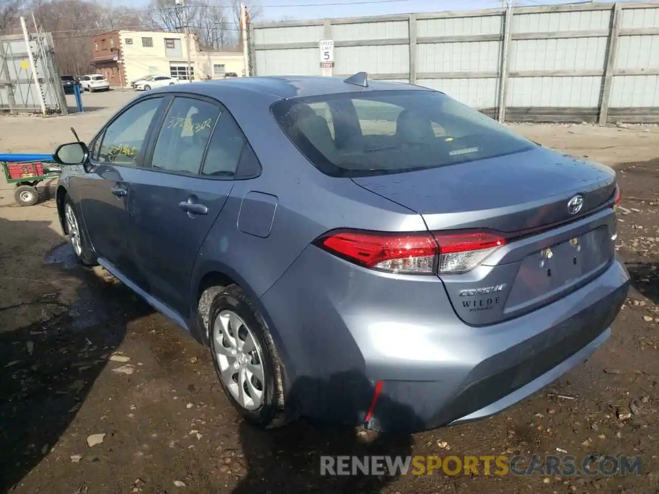 3 Photograph of a damaged car JTDEPRAE6LJ015522 TOYOTA COROLLA 2020