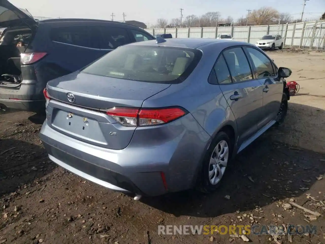 4 Photograph of a damaged car JTDEPRAE6LJ015522 TOYOTA COROLLA 2020