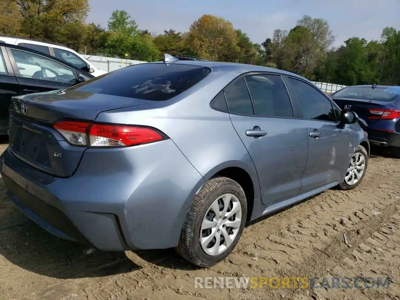 4 Photograph of a damaged car JTDEPRAE6LJ016119 TOYOTA COROLLA 2020