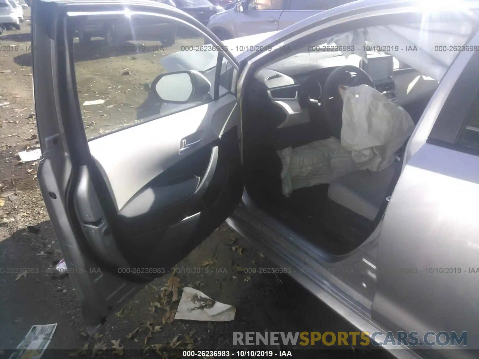 5 Photograph of a damaged car JTDEPRAE6LJ017545 TOYOTA COROLLA 2020