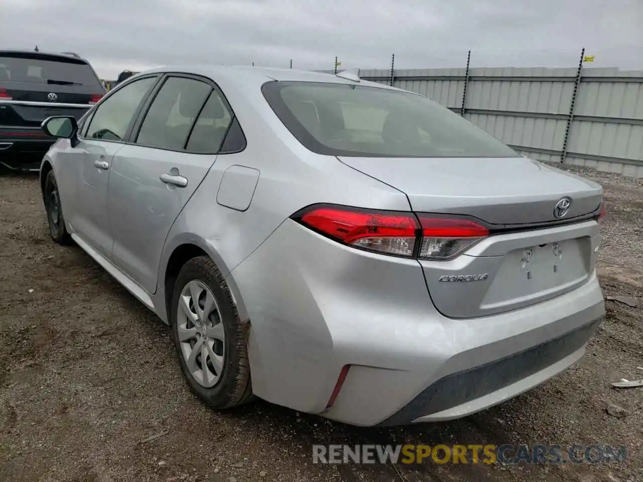 3 Photograph of a damaged car JTDEPRAE6LJ018064 TOYOTA COROLLA 2020