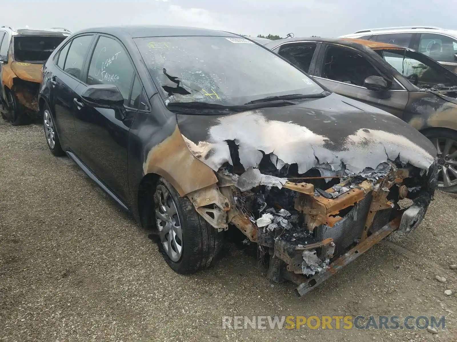 1 Photograph of a damaged car JTDEPRAE6LJ018971 TOYOTA COROLLA 2020