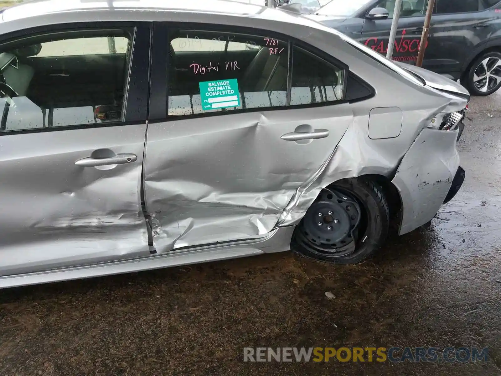 9 Photograph of a damaged car JTDEPRAE6LJ019067 TOYOTA COROLLA 2020