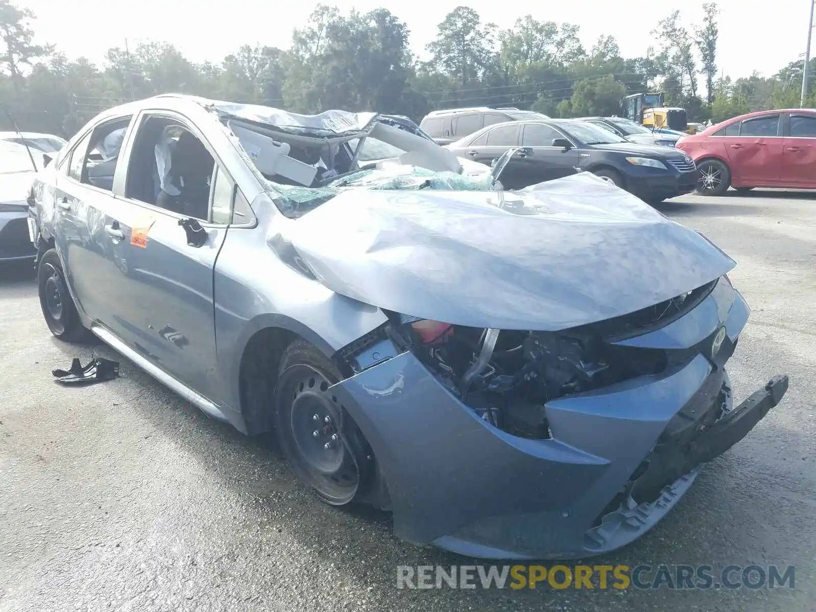 1 Photograph of a damaged car JTDEPRAE6LJ019361 TOYOTA COROLLA 2020