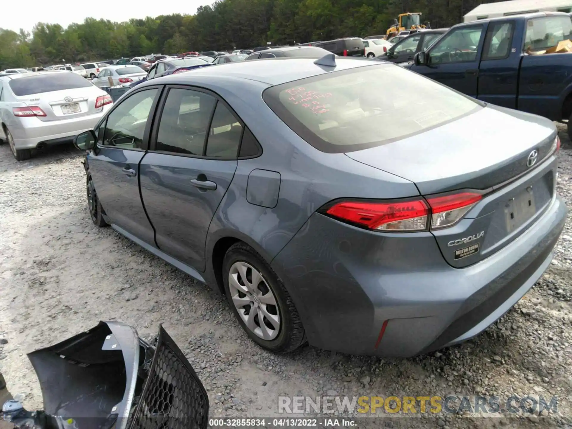 3 Photograph of a damaged car JTDEPRAE6LJ019439 TOYOTA COROLLA 2020