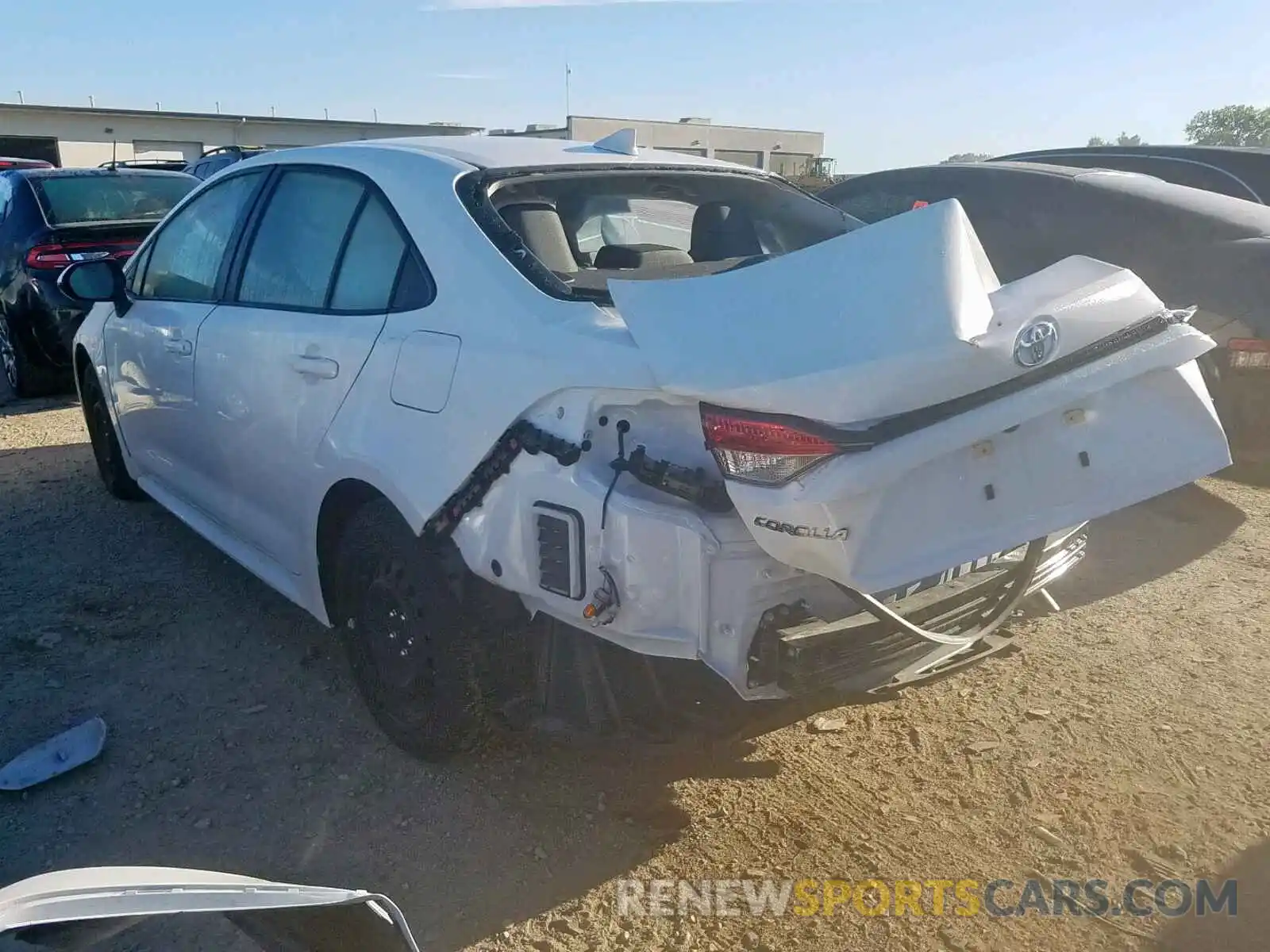 3 Photograph of a damaged car JTDEPRAE6LJ020915 TOYOTA COROLLA 2020