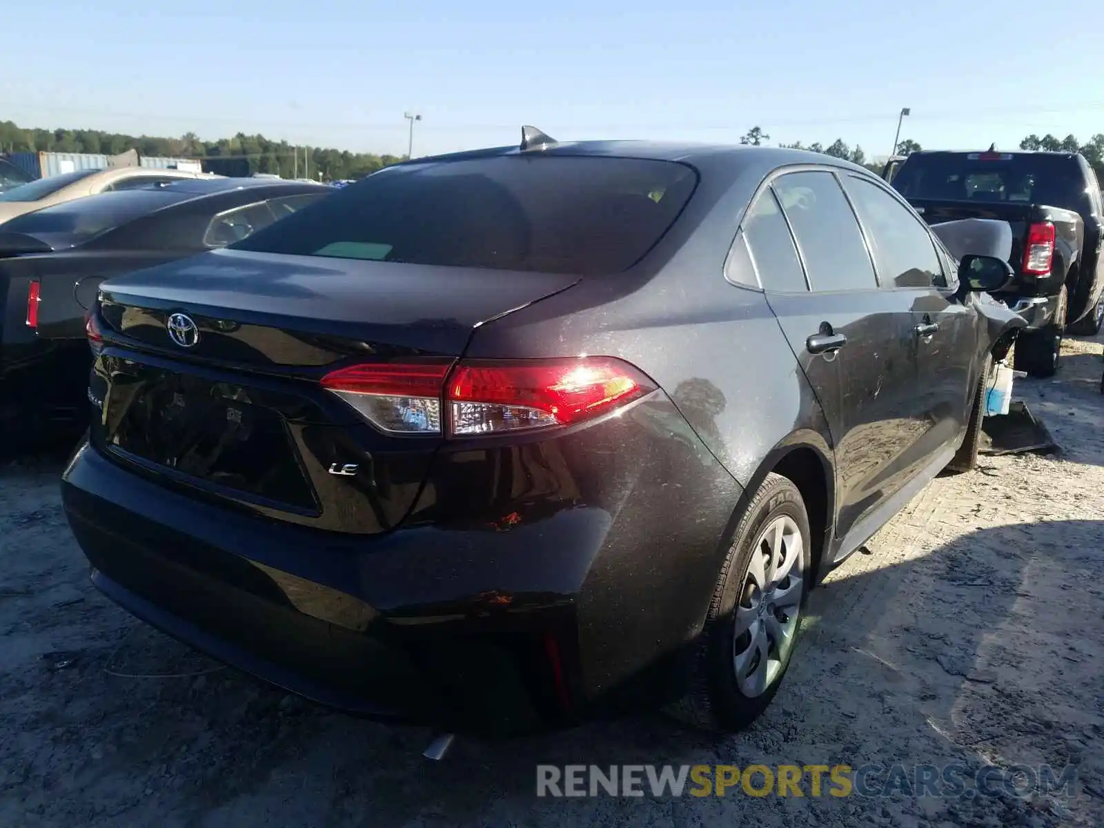 4 Photograph of a damaged car JTDEPRAE6LJ021255 TOYOTA COROLLA 2020