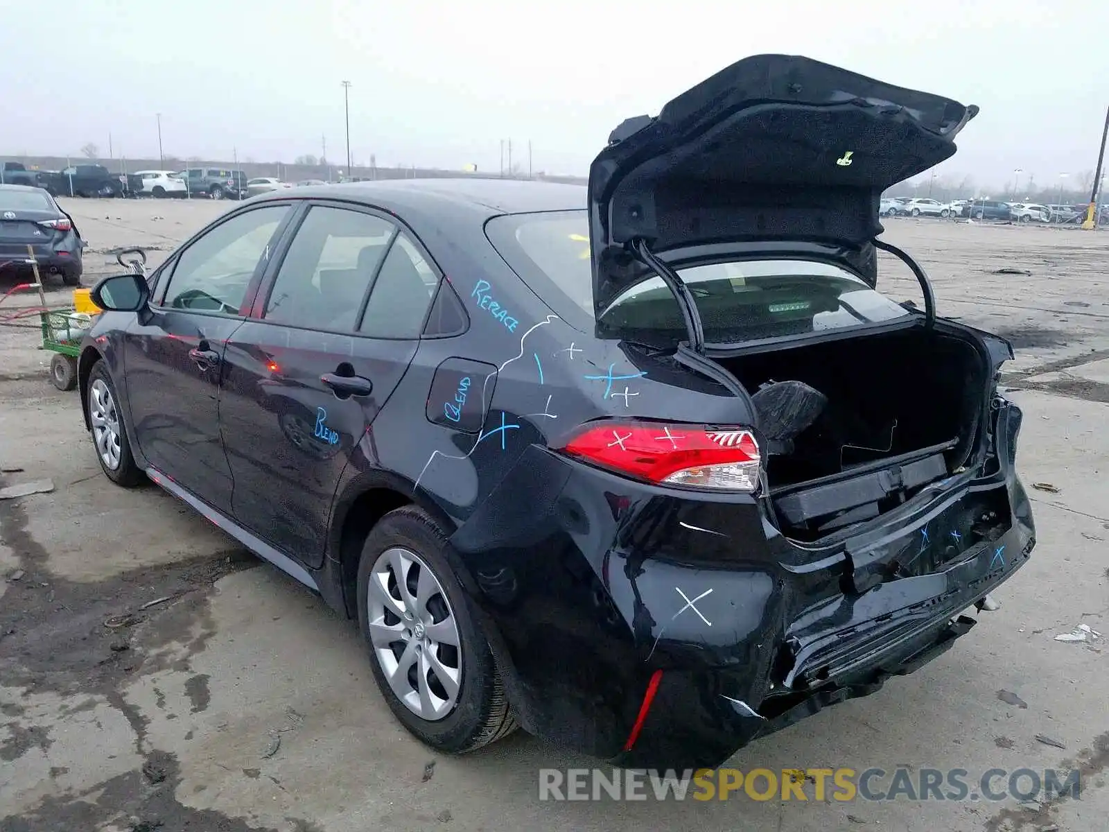 3 Photograph of a damaged car JTDEPRAE6LJ021773 TOYOTA COROLLA 2020