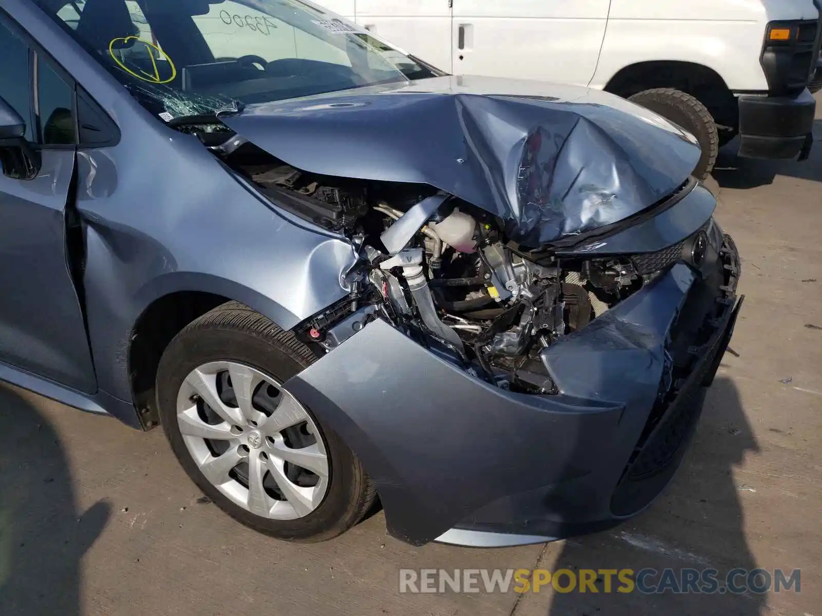 9 Photograph of a damaged car JTDEPRAE6LJ022308 TOYOTA COROLLA 2020