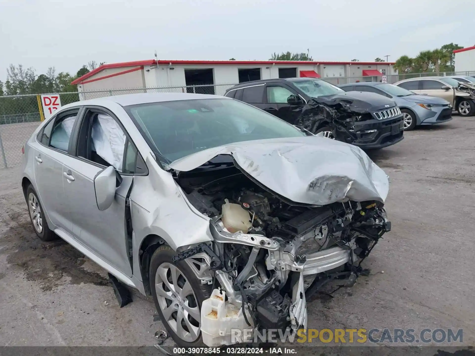 1 Photograph of a damaged car JTDEPRAE6LJ023040 TOYOTA COROLLA 2020