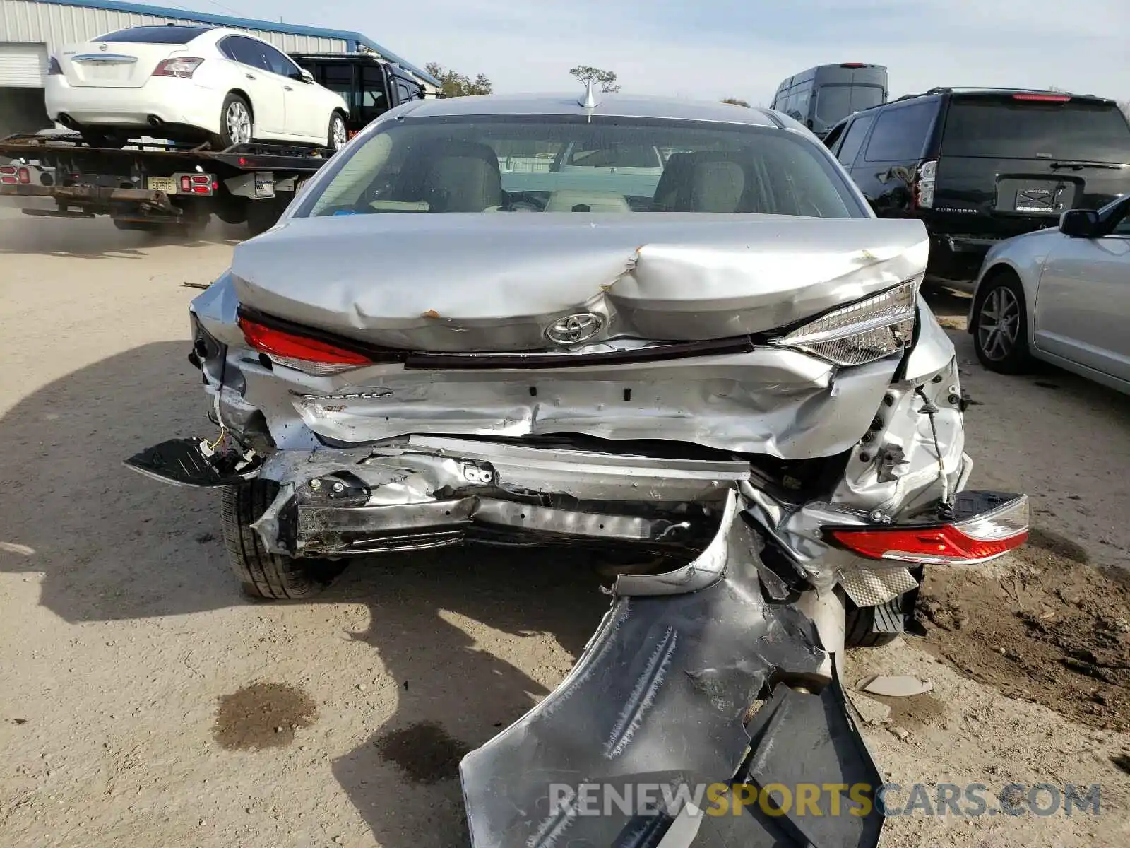 9 Photograph of a damaged car JTDEPRAE6LJ023135 TOYOTA COROLLA 2020