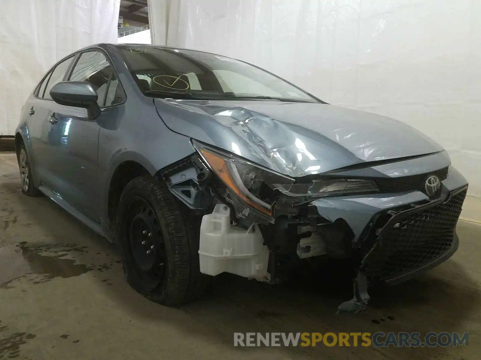 1 Photograph of a damaged car JTDEPRAE6LJ023765 TOYOTA COROLLA 2020