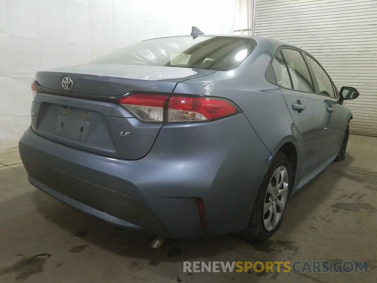 4 Photograph of a damaged car JTDEPRAE6LJ023765 TOYOTA COROLLA 2020