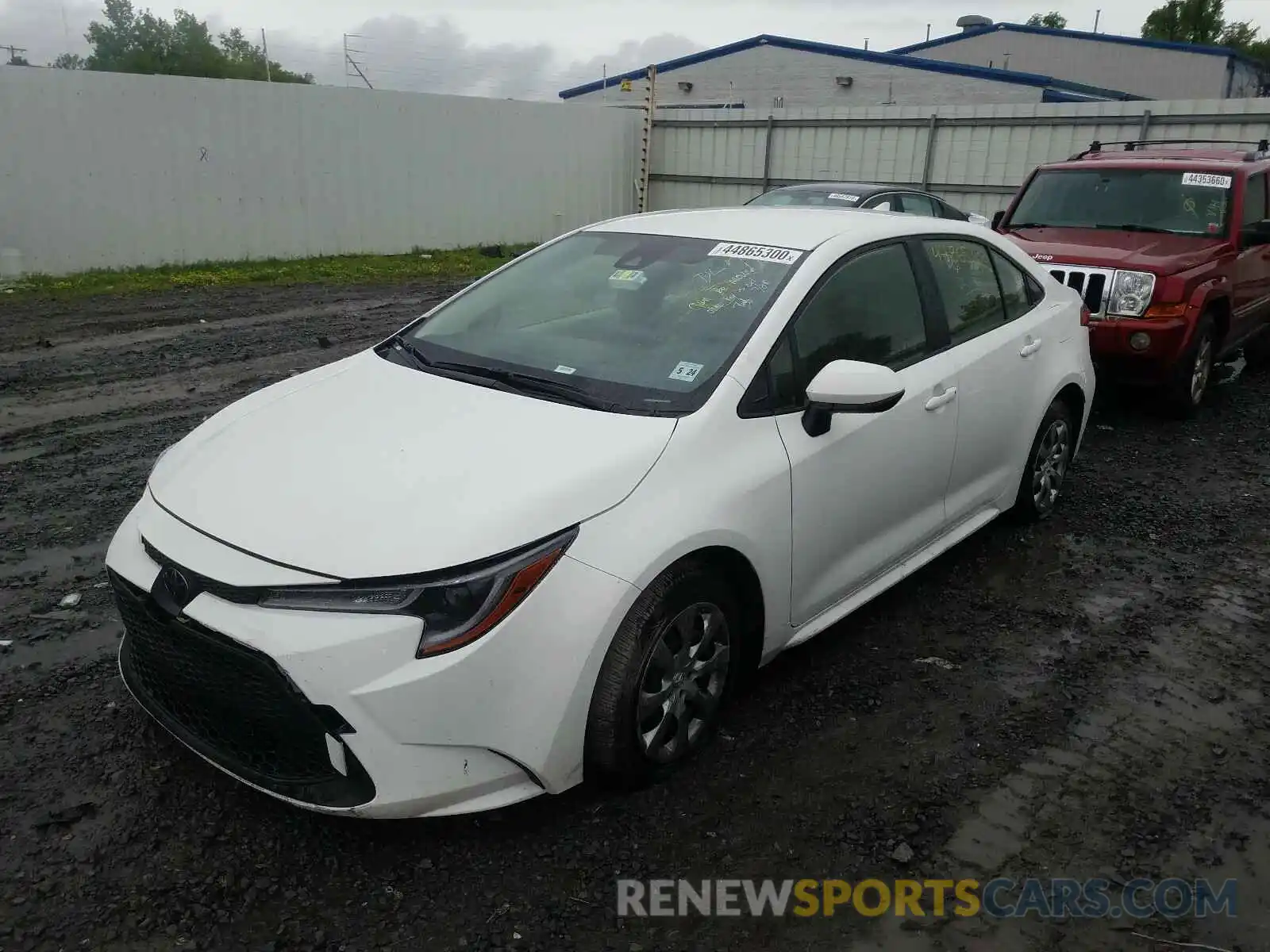 2 Photograph of a damaged car JTDEPRAE6LJ024205 TOYOTA COROLLA 2020