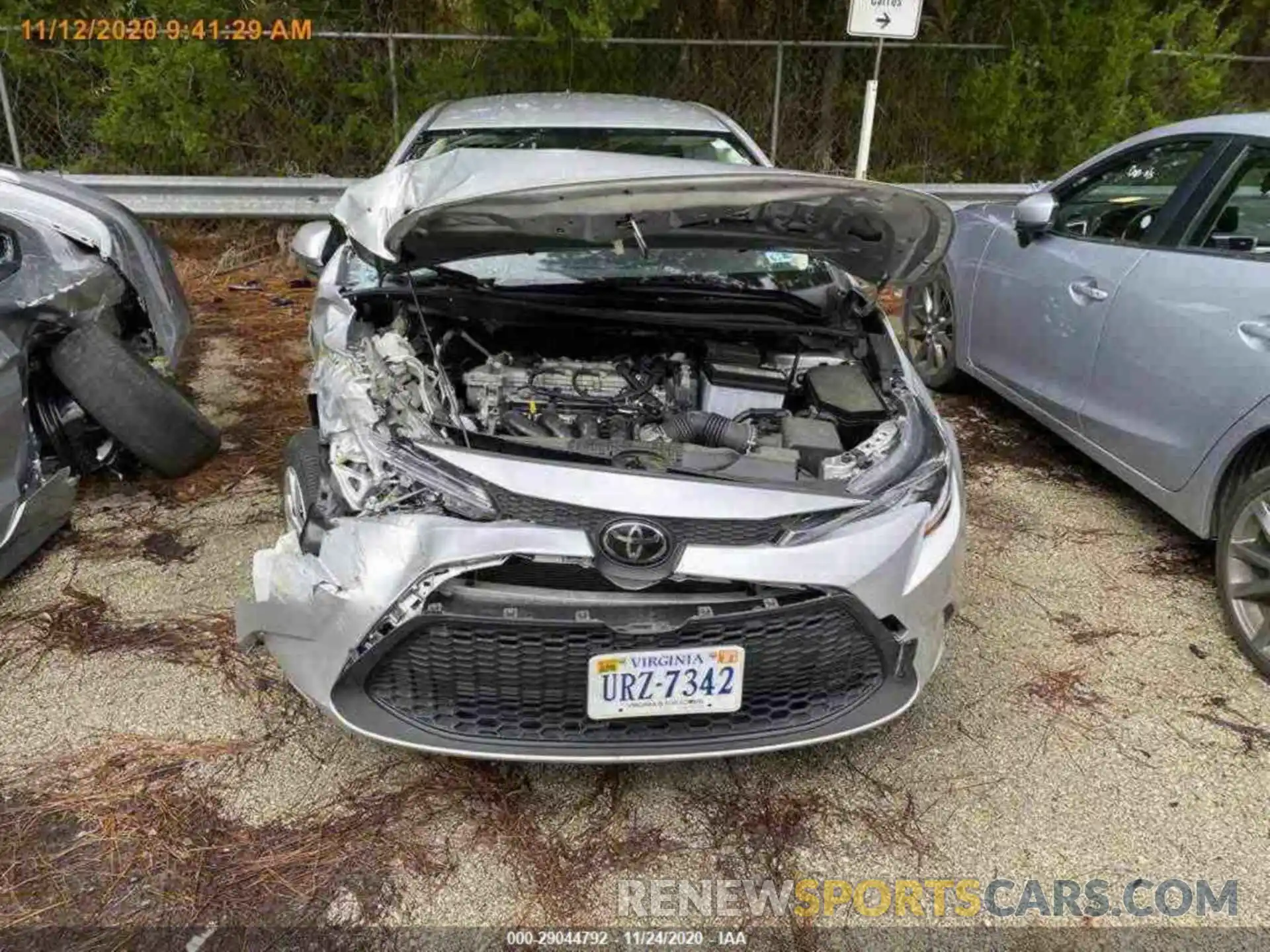 14 Photograph of a damaged car JTDEPRAE6LJ024401 TOYOTA COROLLA 2020