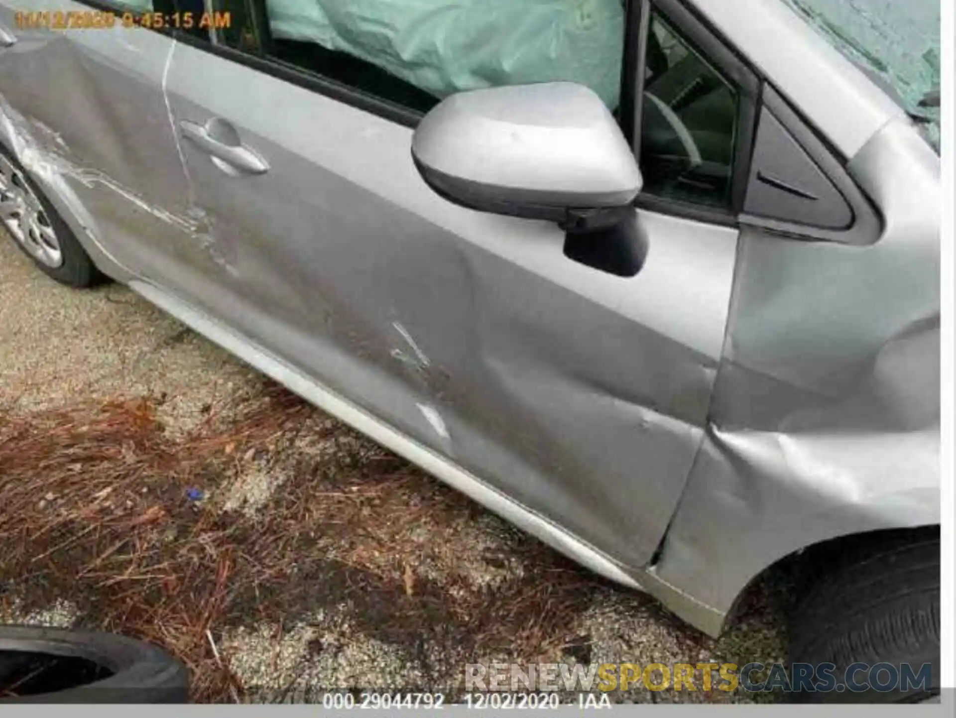 3 Photograph of a damaged car JTDEPRAE6LJ024401 TOYOTA COROLLA 2020