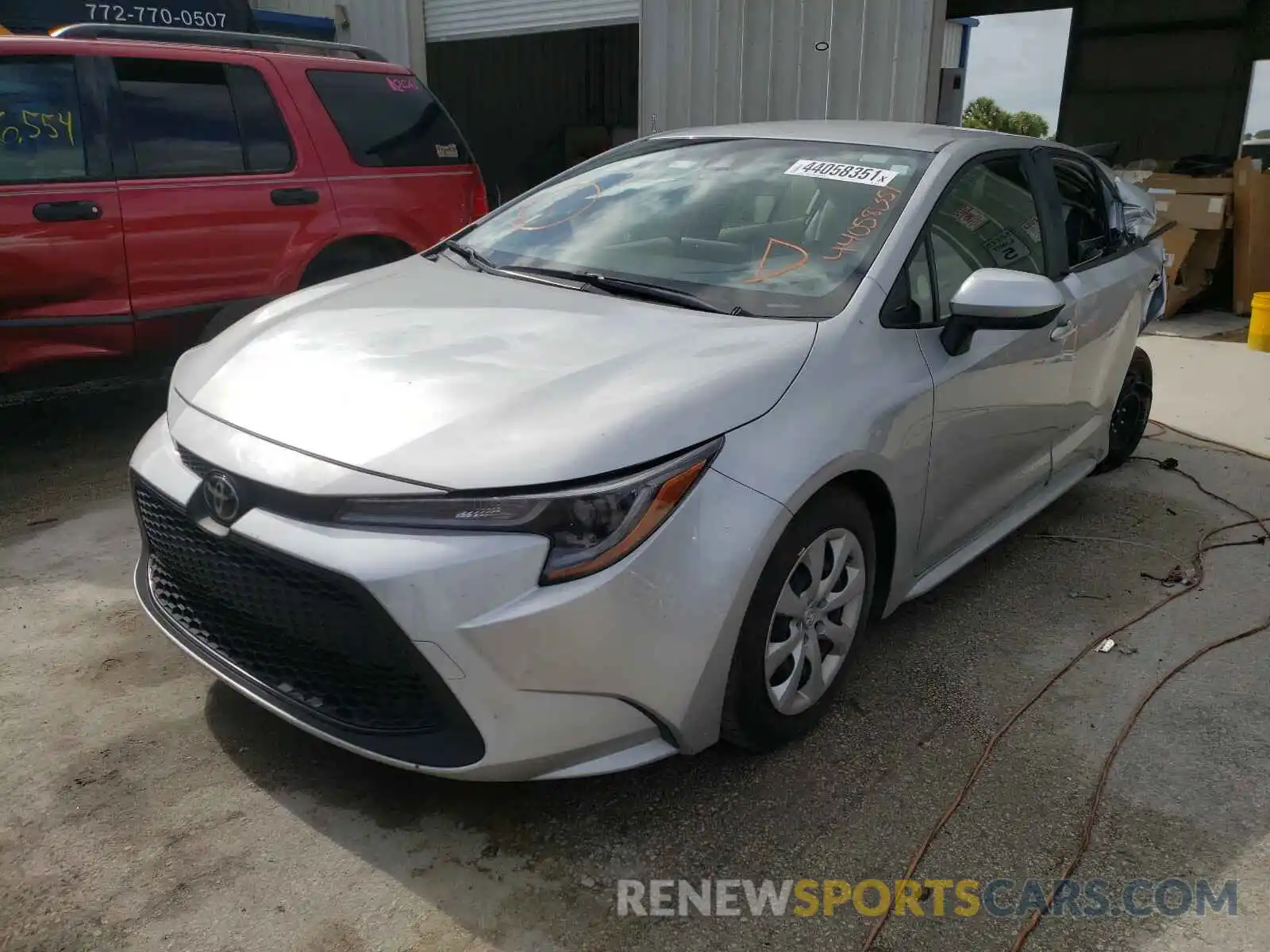 2 Photograph of a damaged car JTDEPRAE6LJ025158 TOYOTA COROLLA 2020