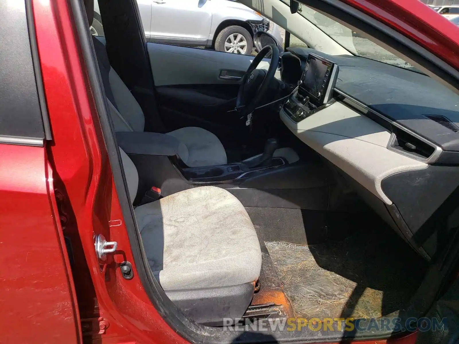 5 Photograph of a damaged car JTDEPRAE6LJ025290 TOYOTA COROLLA 2020