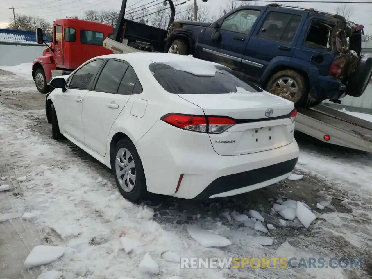 3 Photograph of a damaged car JTDEPRAE6LJ026231 TOYOTA COROLLA 2020