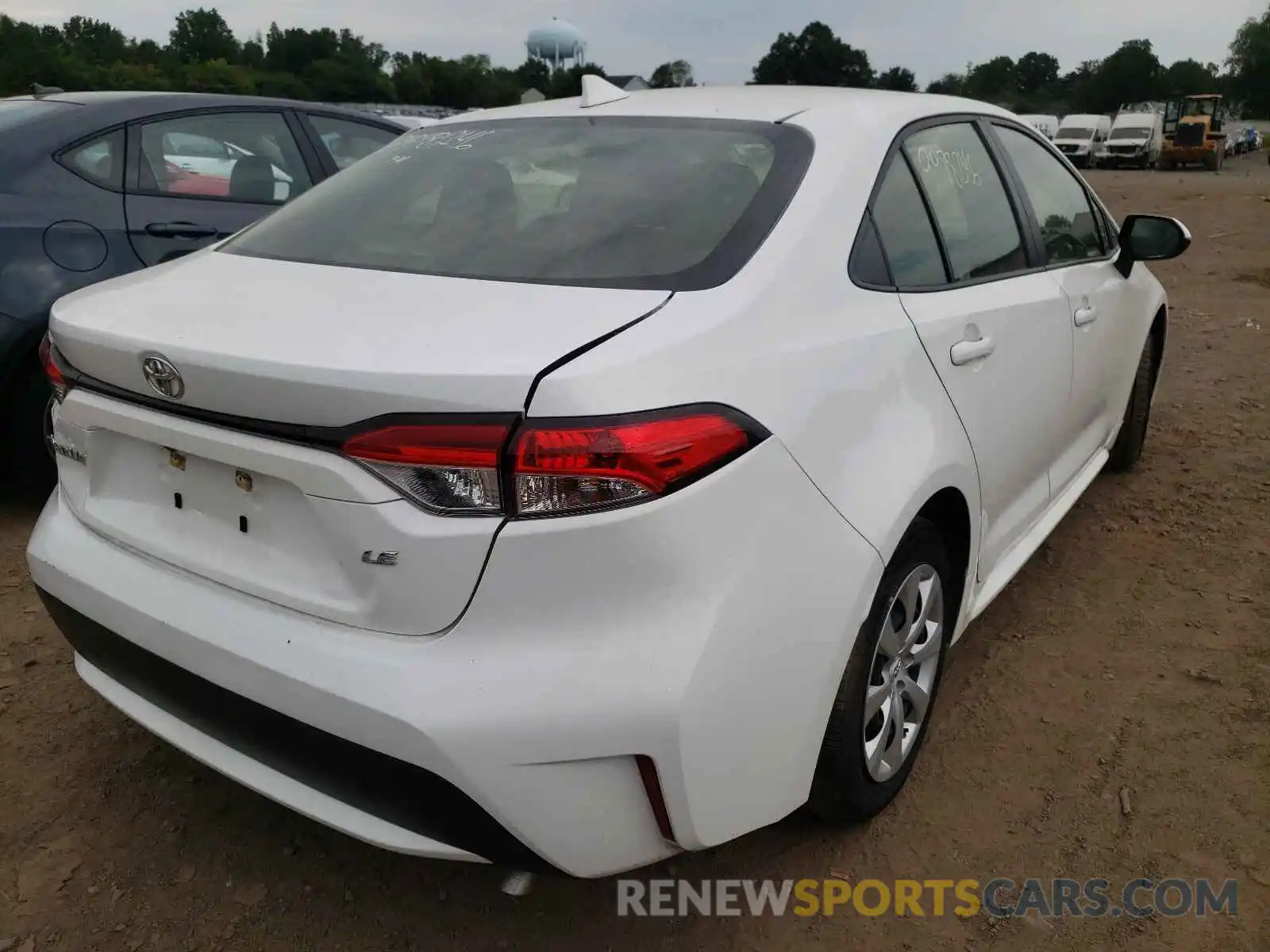 4 Photograph of a damaged car JTDEPRAE6LJ026262 TOYOTA COROLLA 2020