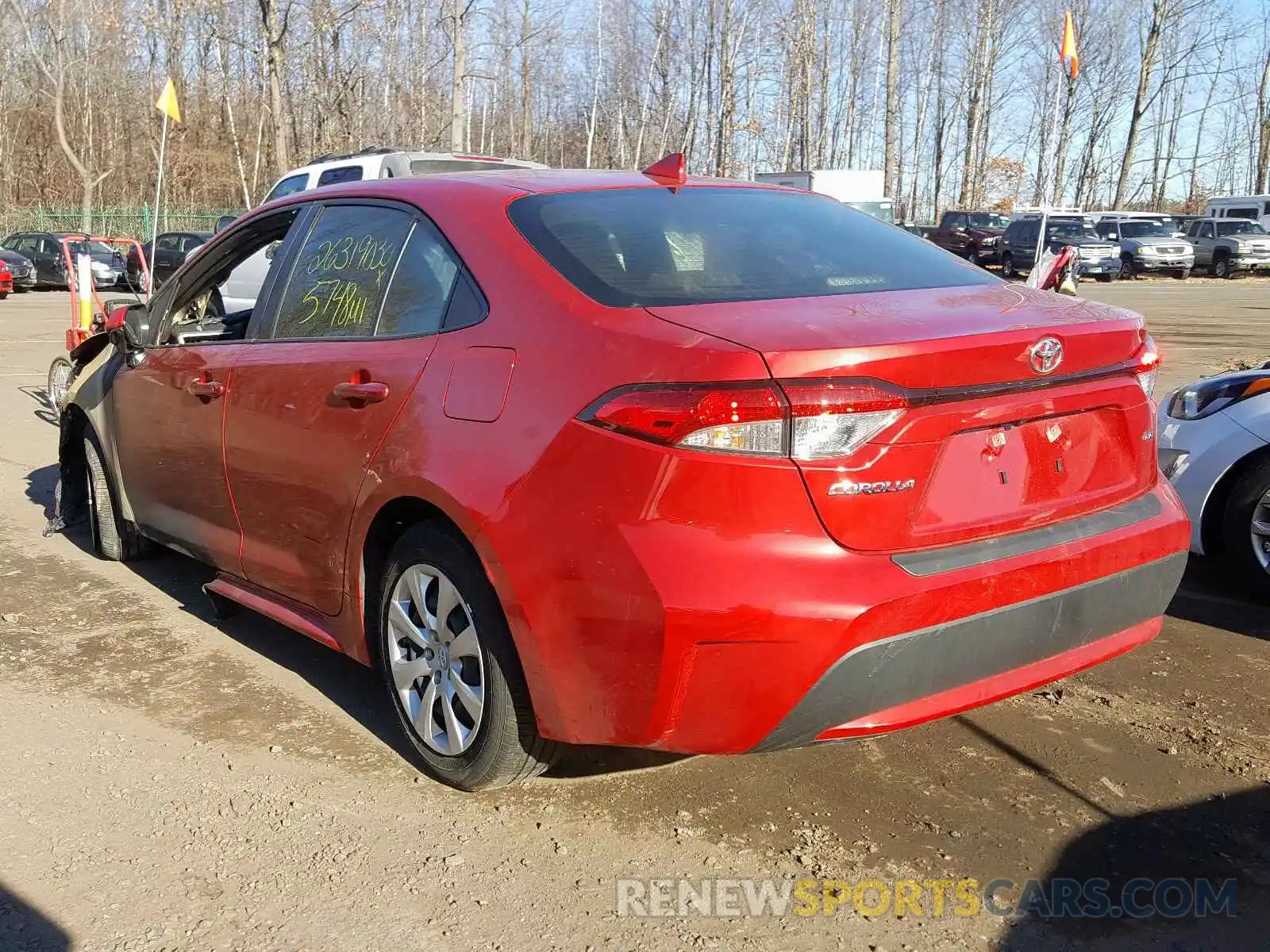 3 Photograph of a damaged car JTDEPRAE6LJ027055 TOYOTA COROLLA 2020