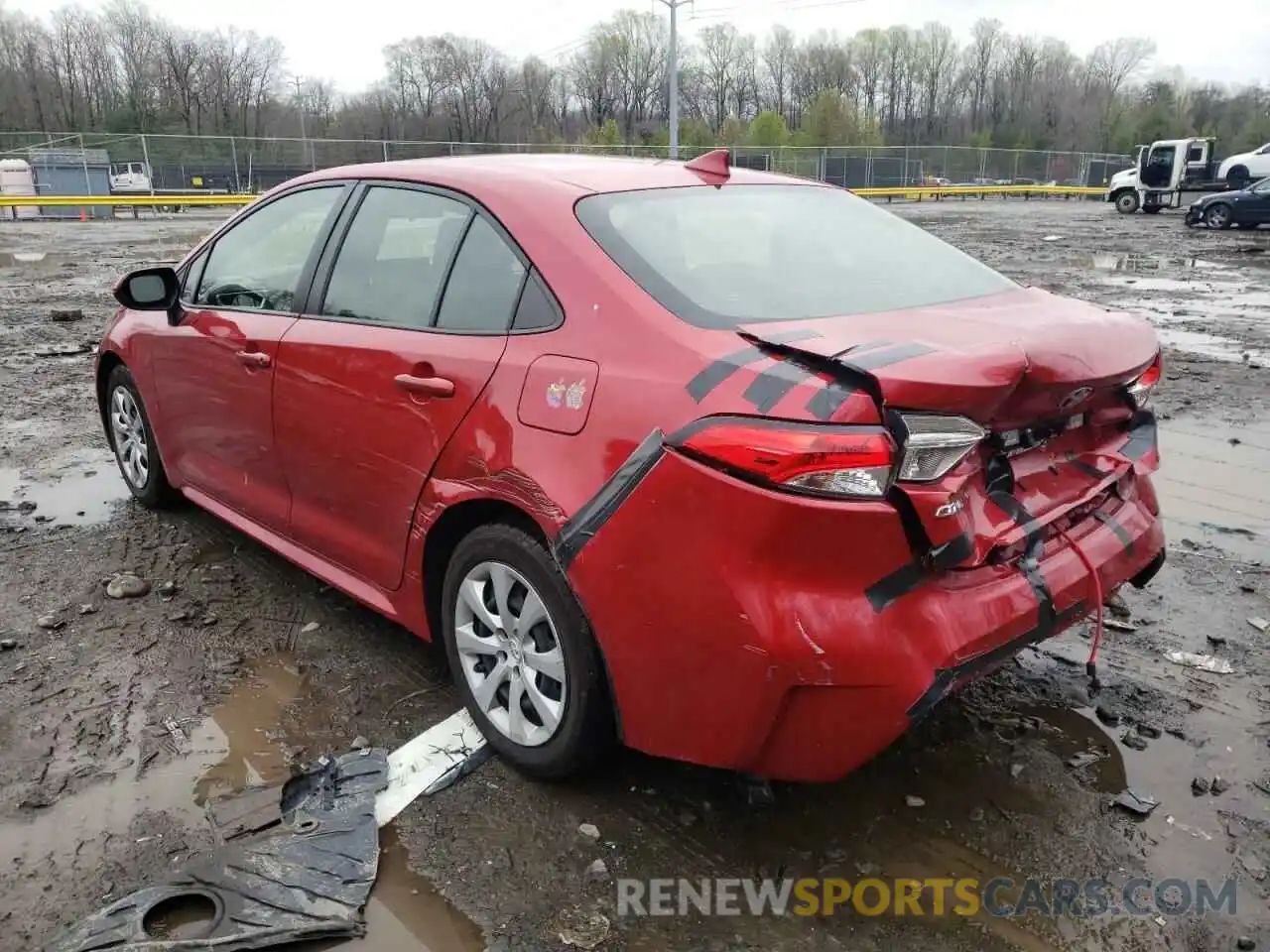 3 Photograph of a damaged car JTDEPRAE6LJ027184 TOYOTA COROLLA 2020