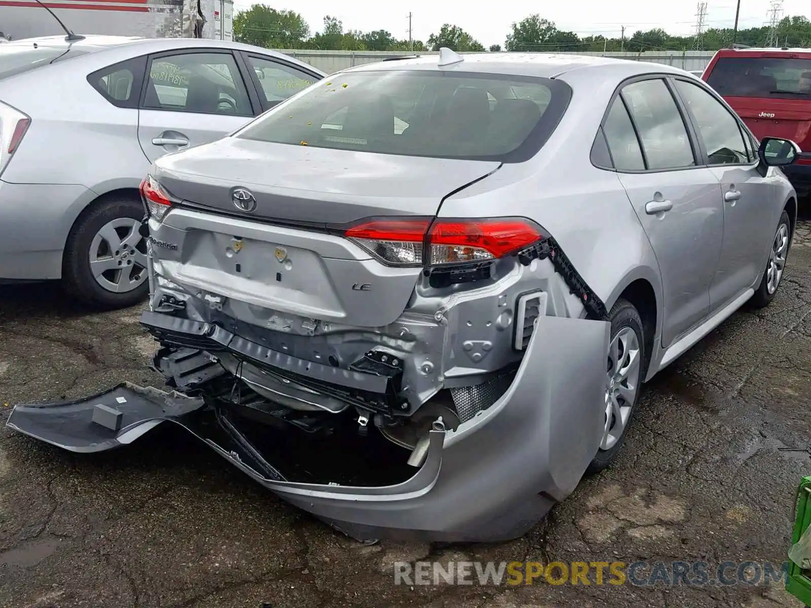 4 Photograph of a damaged car JTDEPRAE6LJ028724 TOYOTA COROLLA 2020