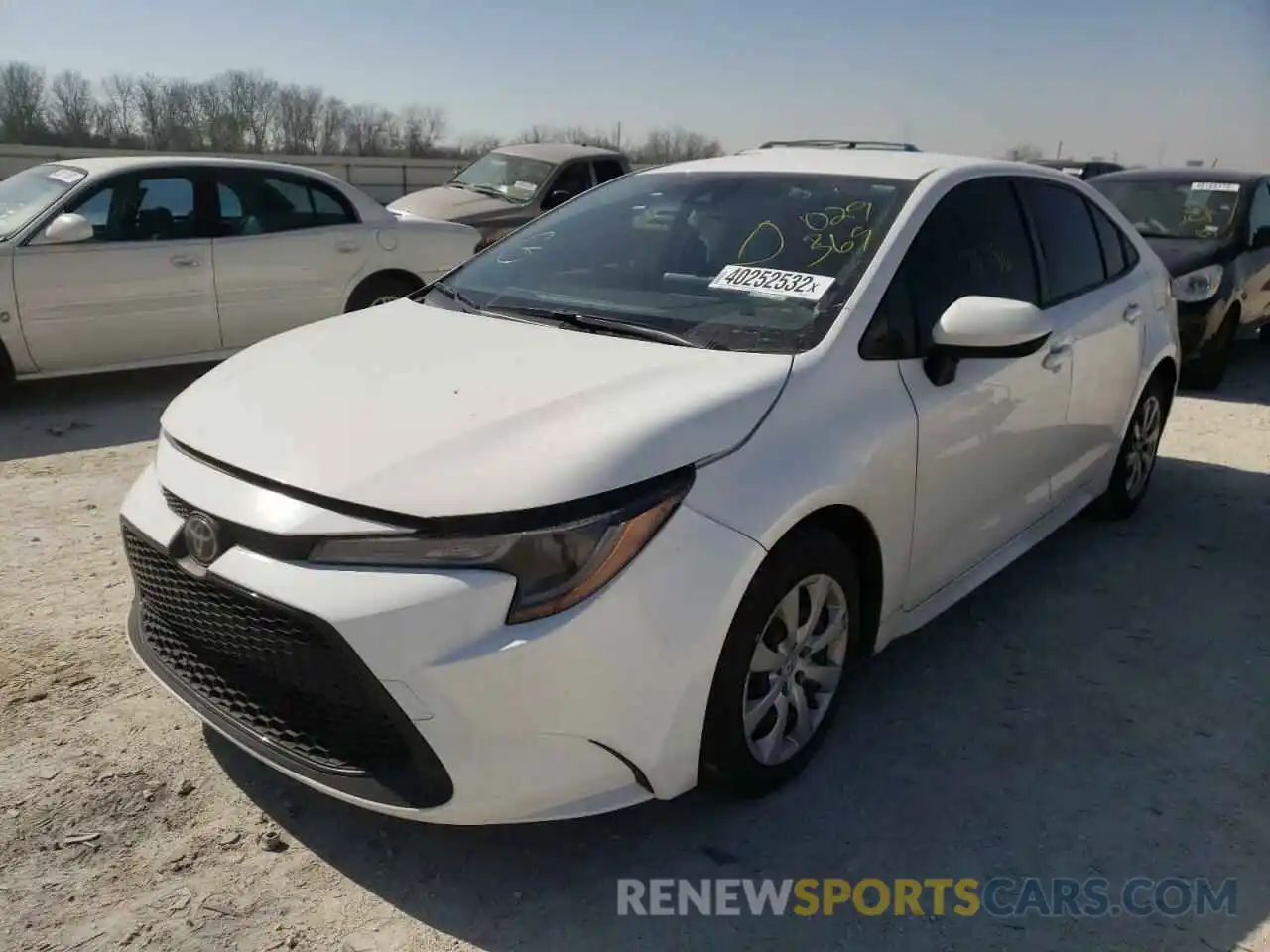 2 Photograph of a damaged car JTDEPRAE6LJ029369 TOYOTA COROLLA 2020