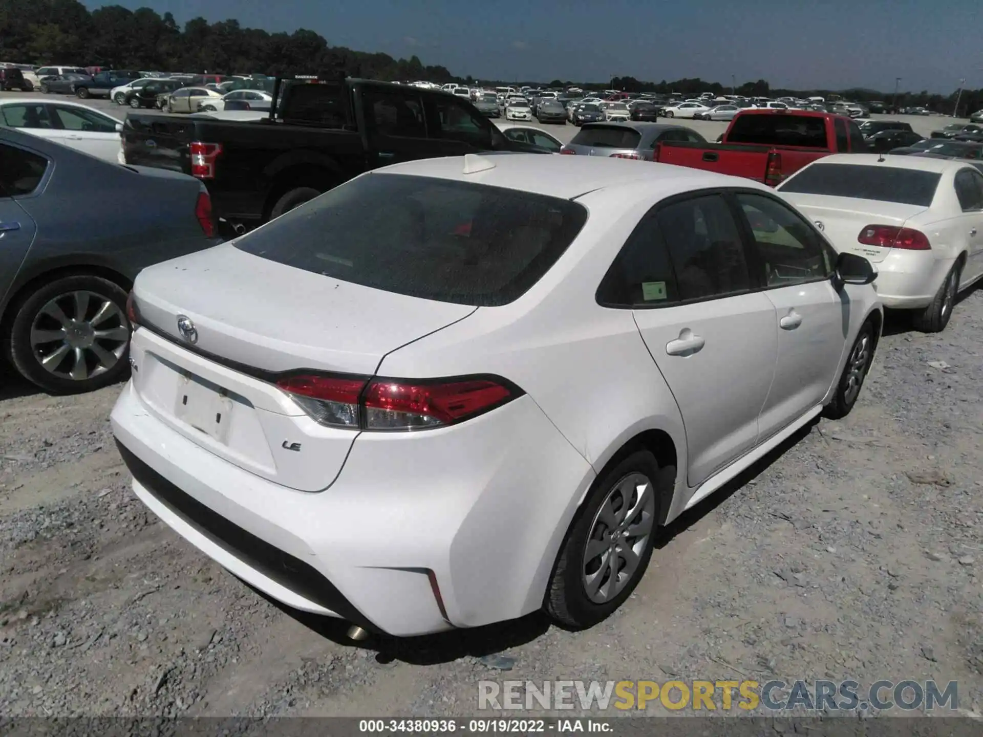 4 Photograph of a damaged car JTDEPRAE6LJ029386 TOYOTA COROLLA 2020