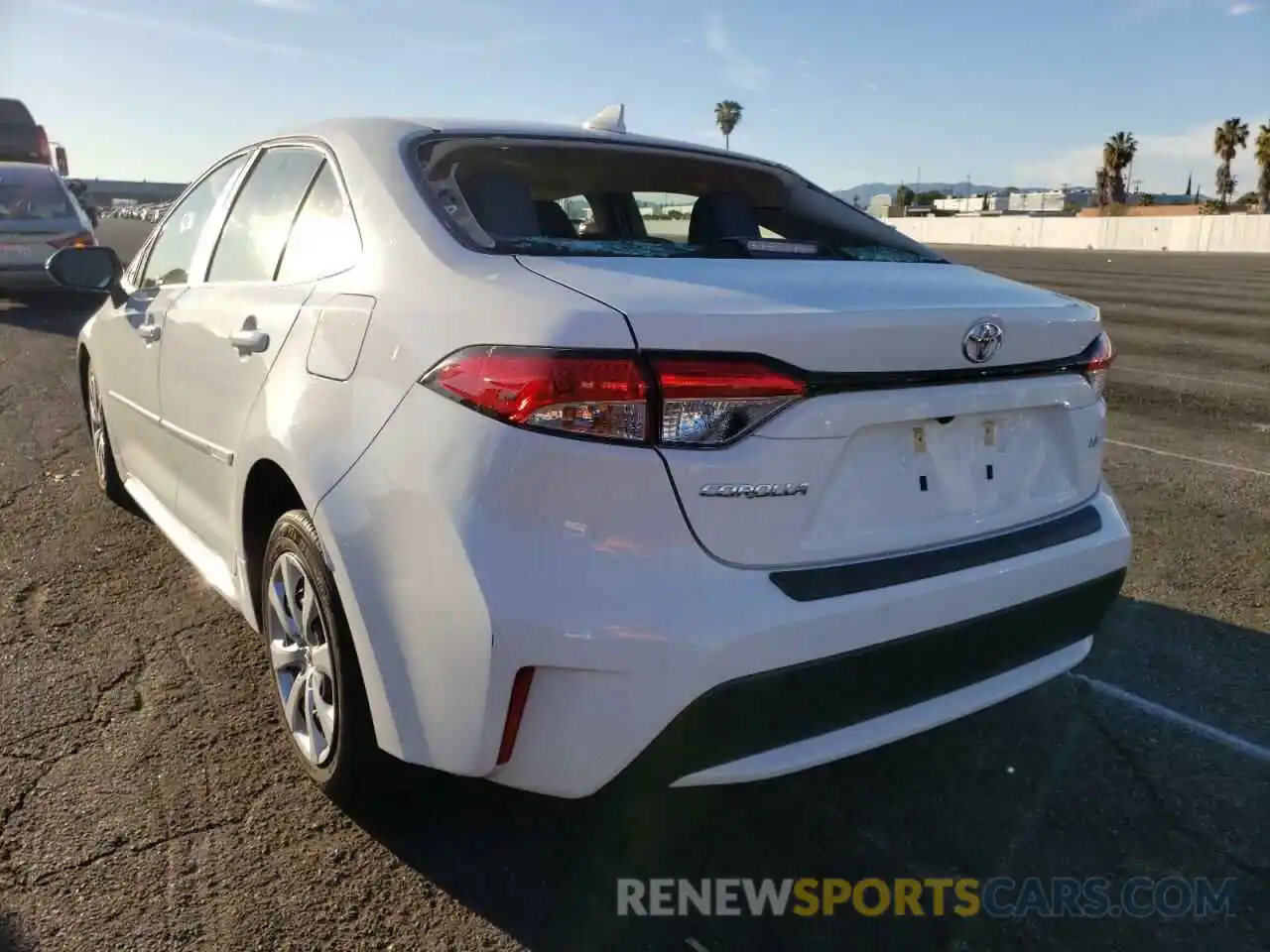 3 Photograph of a damaged car JTDEPRAE6LJ030652 TOYOTA COROLLA 2020