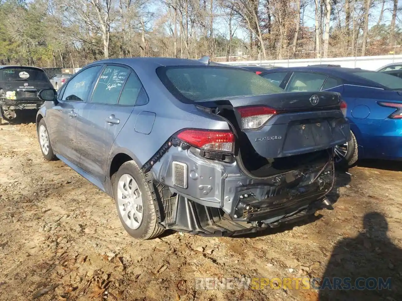 3 Photograph of a damaged car JTDEPRAE6LJ032191 TOYOTA COROLLA 2020