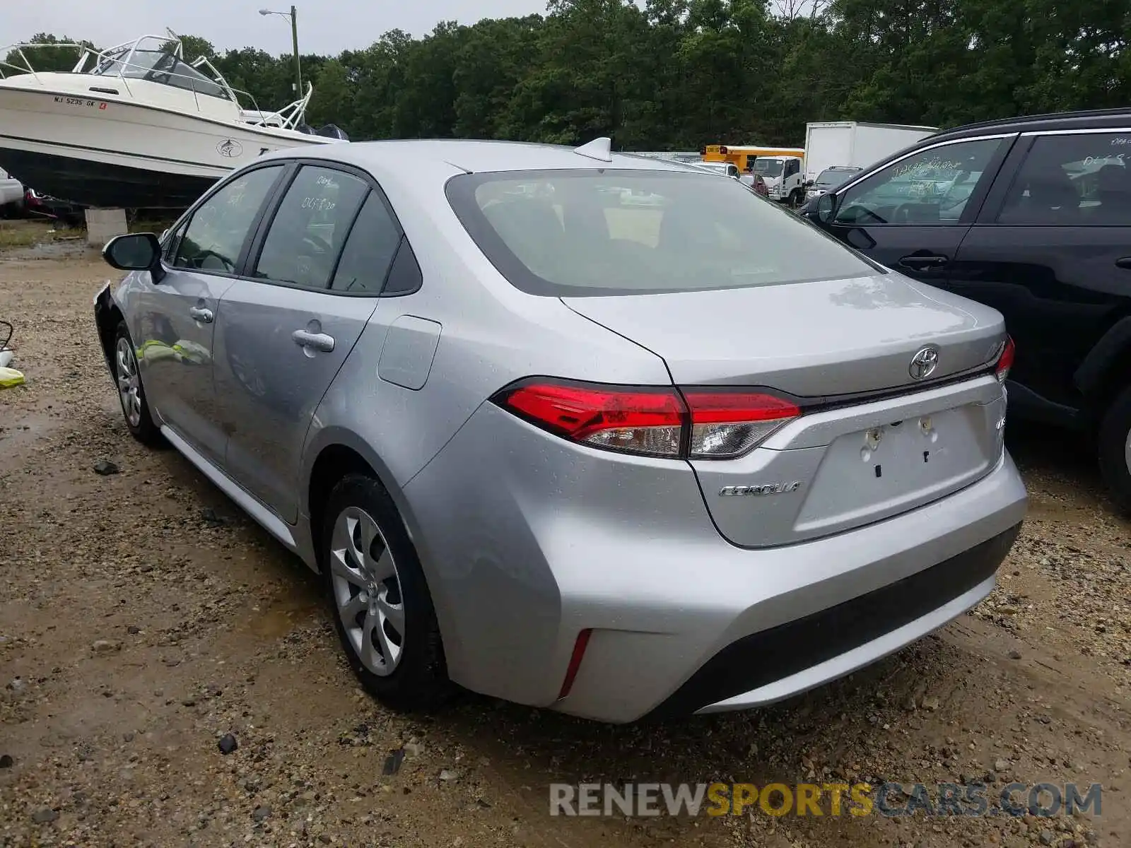 3 Photograph of a damaged car JTDEPRAE6LJ032837 TOYOTA COROLLA 2020