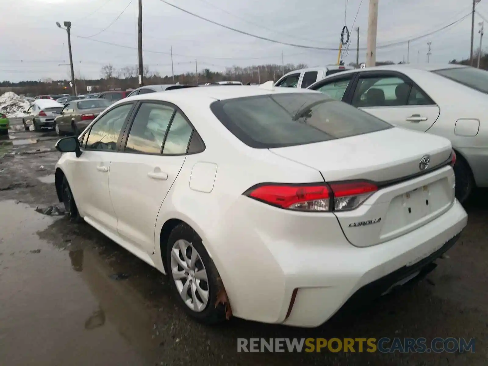 3 Photograph of a damaged car JTDEPRAE6LJ033695 TOYOTA COROLLA 2020