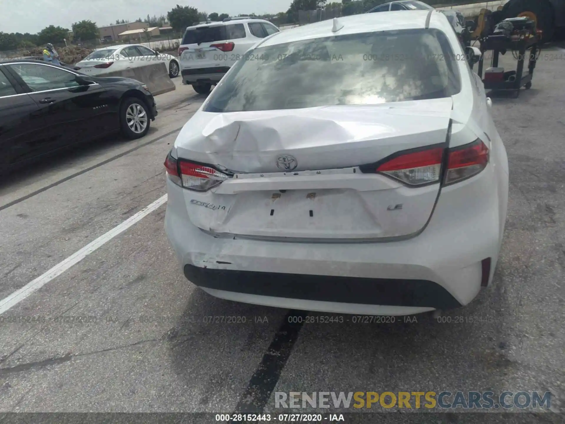 6 Photograph of a damaged car JTDEPRAE6LJ035012 TOYOTA COROLLA 2020