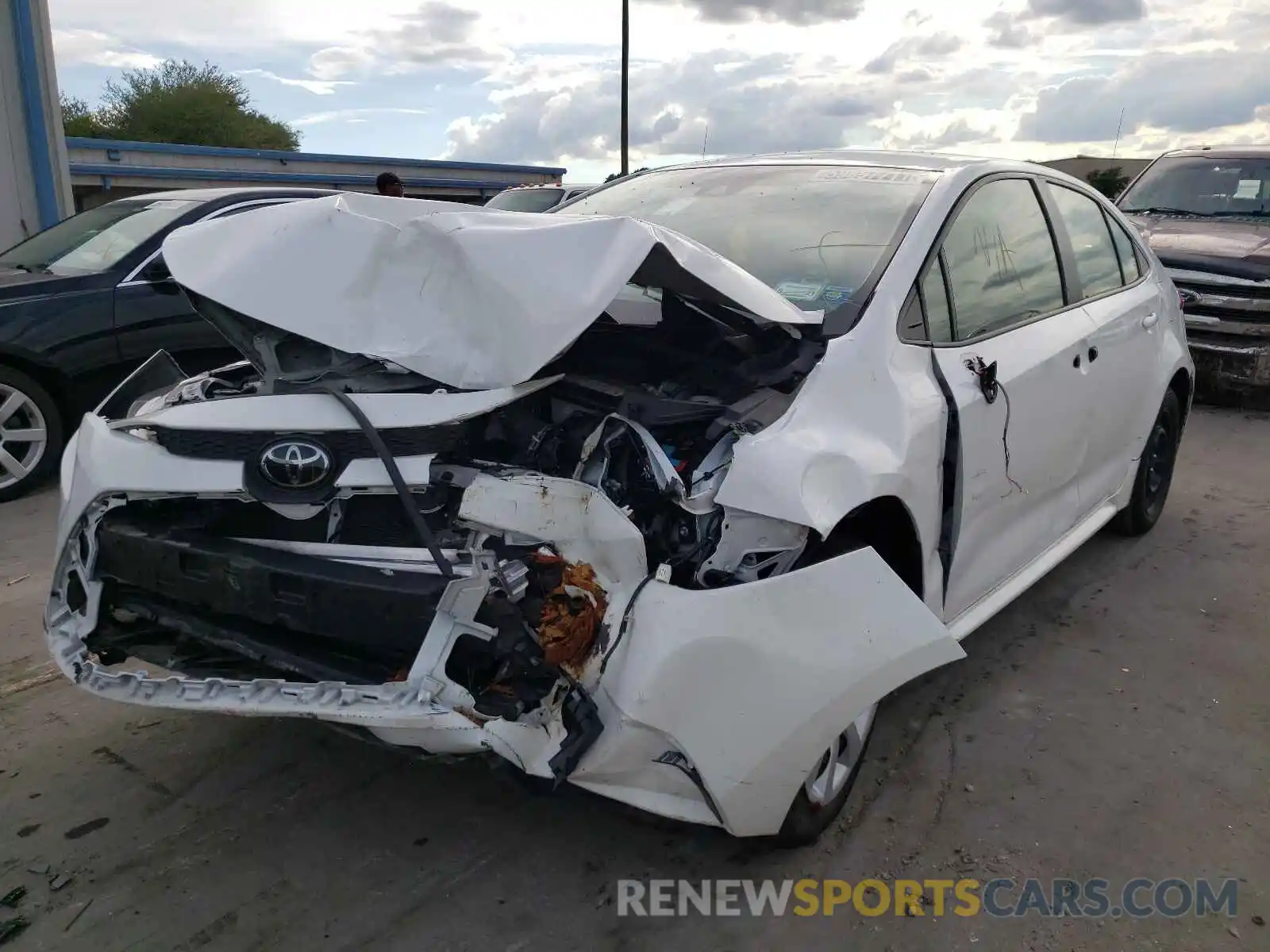 2 Photograph of a damaged car JTDEPRAE6LJ036712 TOYOTA COROLLA 2020