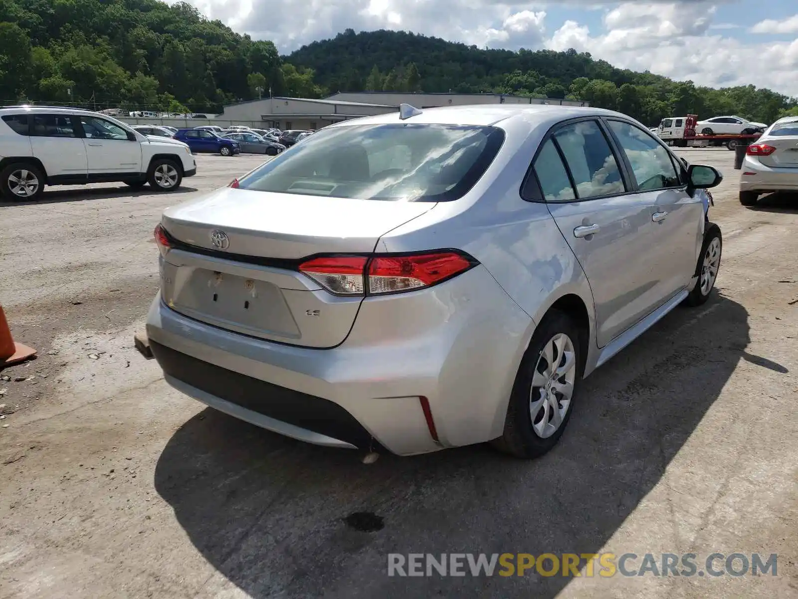 4 Photograph of a damaged car JTDEPRAE6LJ036760 TOYOTA COROLLA 2020