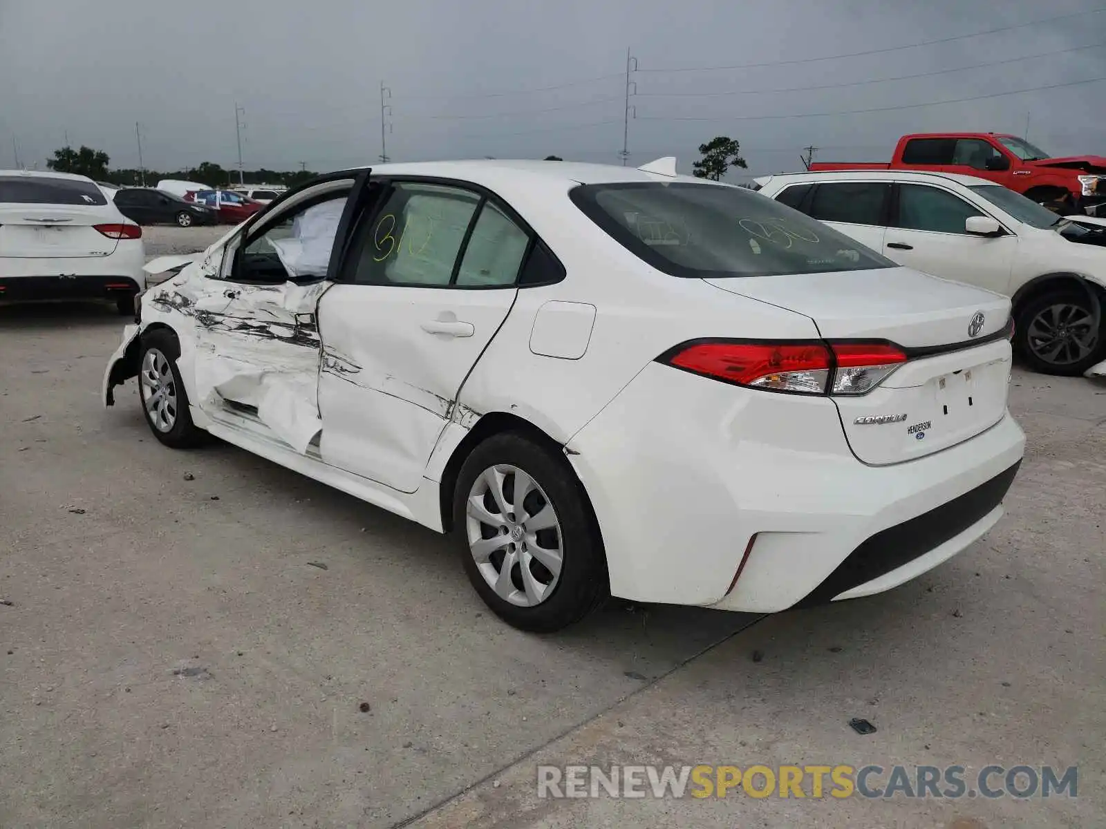 3 Photograph of a damaged car JTDEPRAE6LJ036936 TOYOTA COROLLA 2020