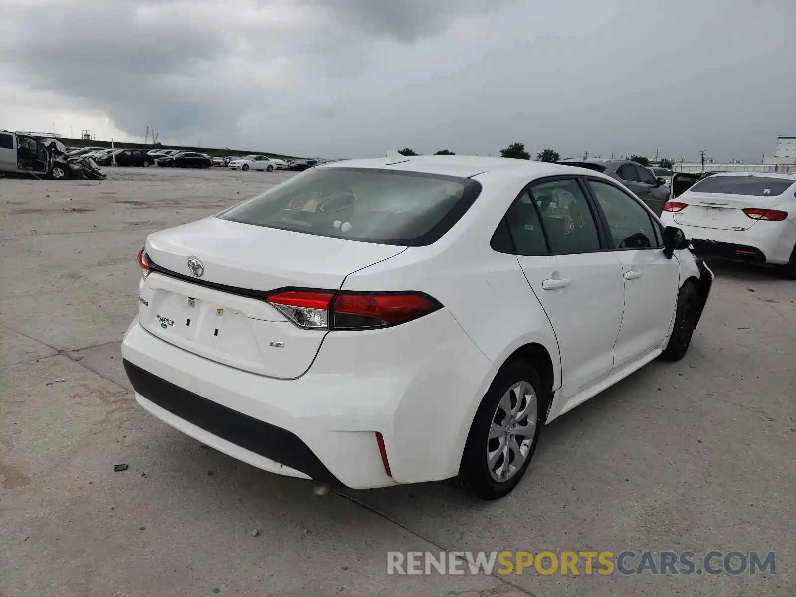 4 Photograph of a damaged car JTDEPRAE6LJ036936 TOYOTA COROLLA 2020