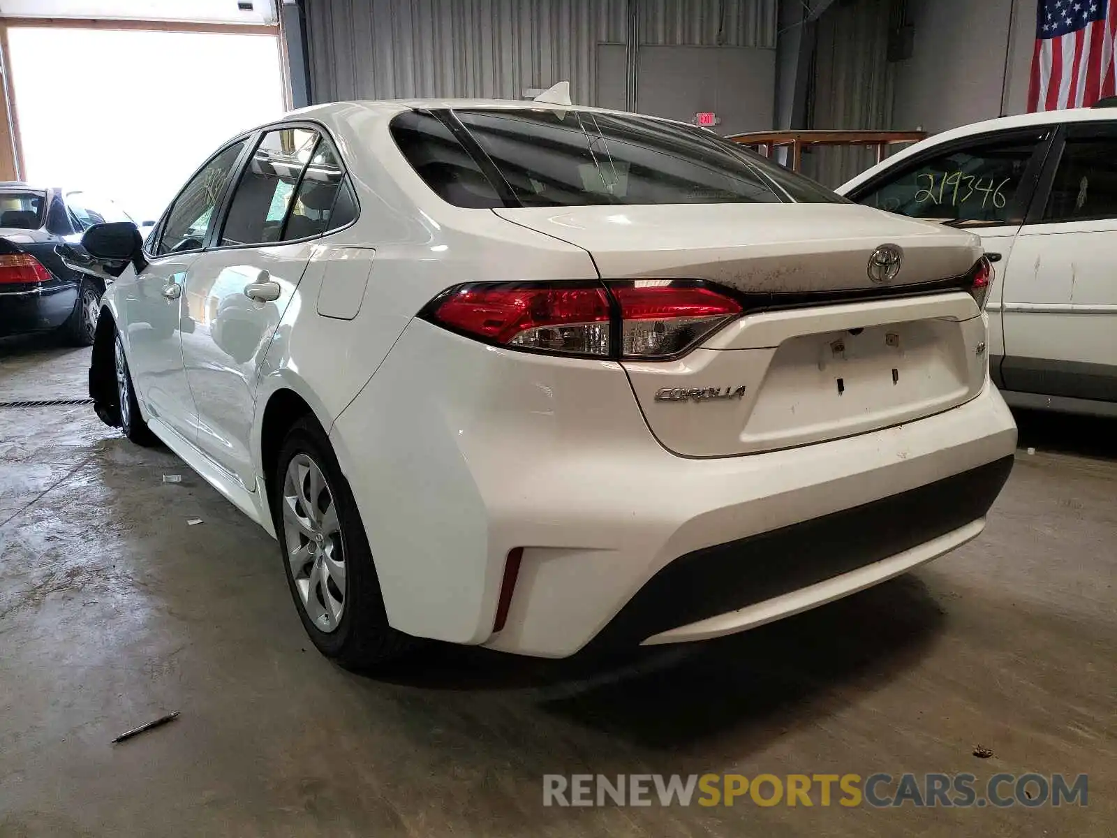 3 Photograph of a damaged car JTDEPRAE6LJ037276 TOYOTA COROLLA 2020