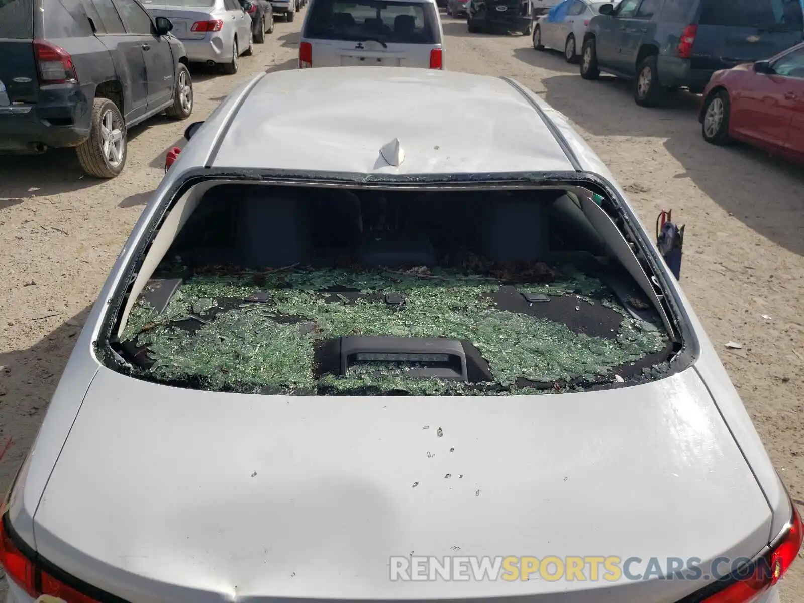 9 Photograph of a damaged car JTDEPRAE6LJ037424 TOYOTA COROLLA 2020