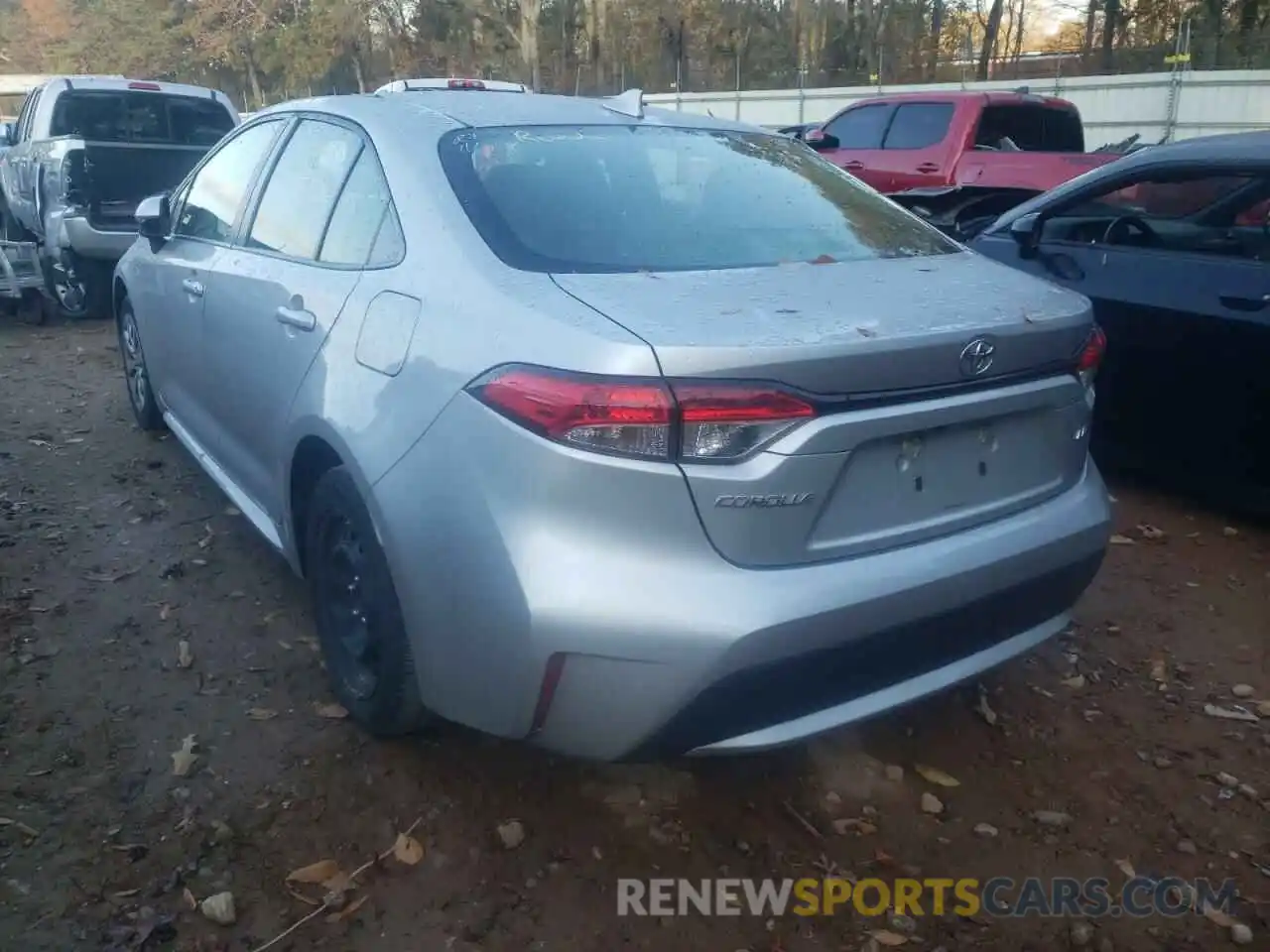 3 Photograph of a damaged car JTDEPRAE6LJ038864 TOYOTA COROLLA 2020