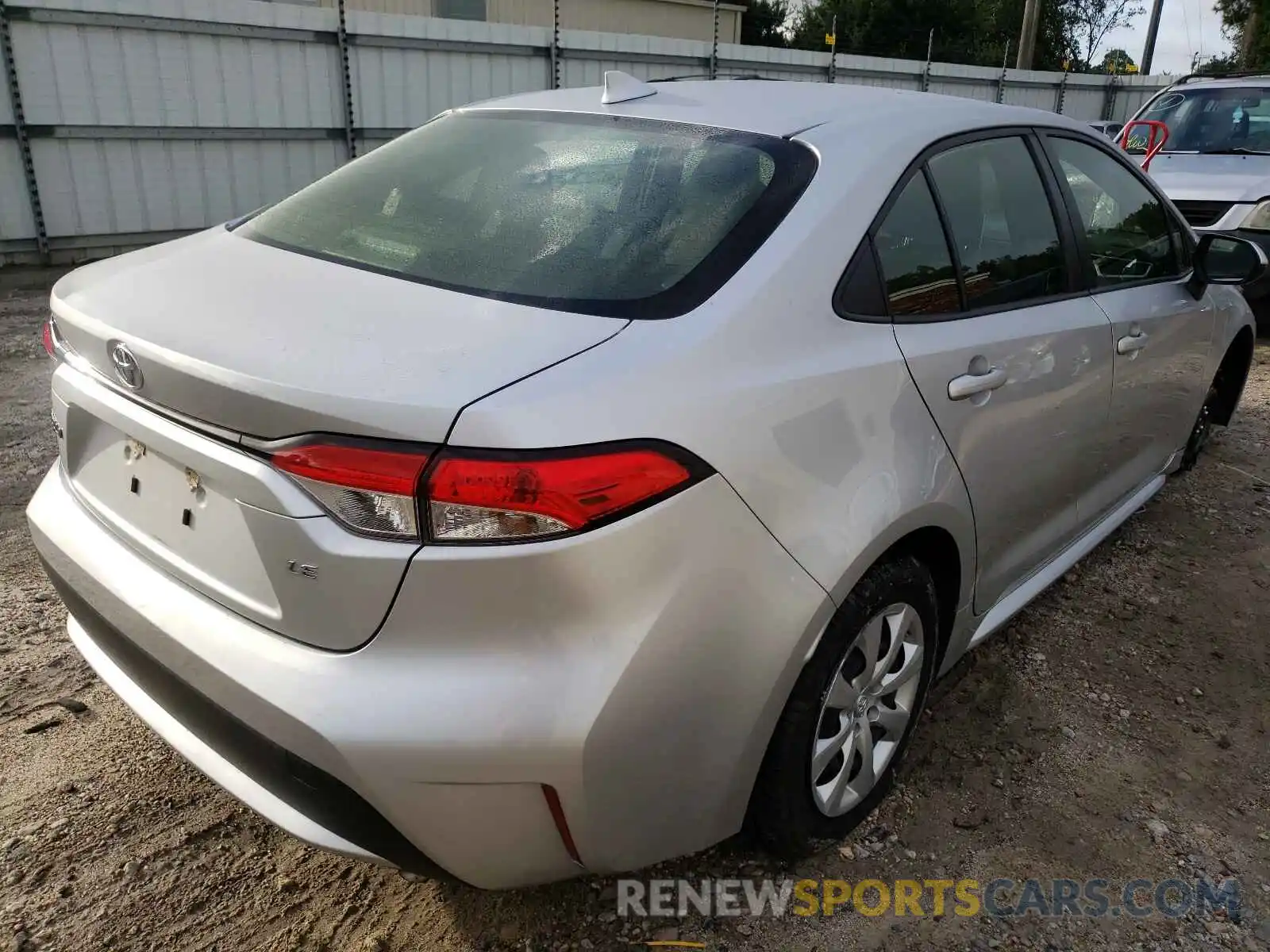 4 Photograph of a damaged car JTDEPRAE6LJ038962 TOYOTA COROLLA 2020