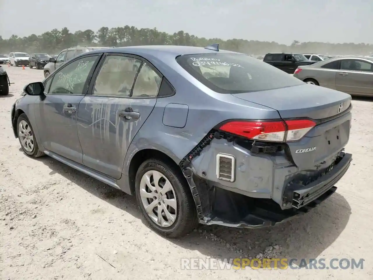 3 Photograph of a damaged car JTDEPRAE6LJ039657 TOYOTA COROLLA 2020