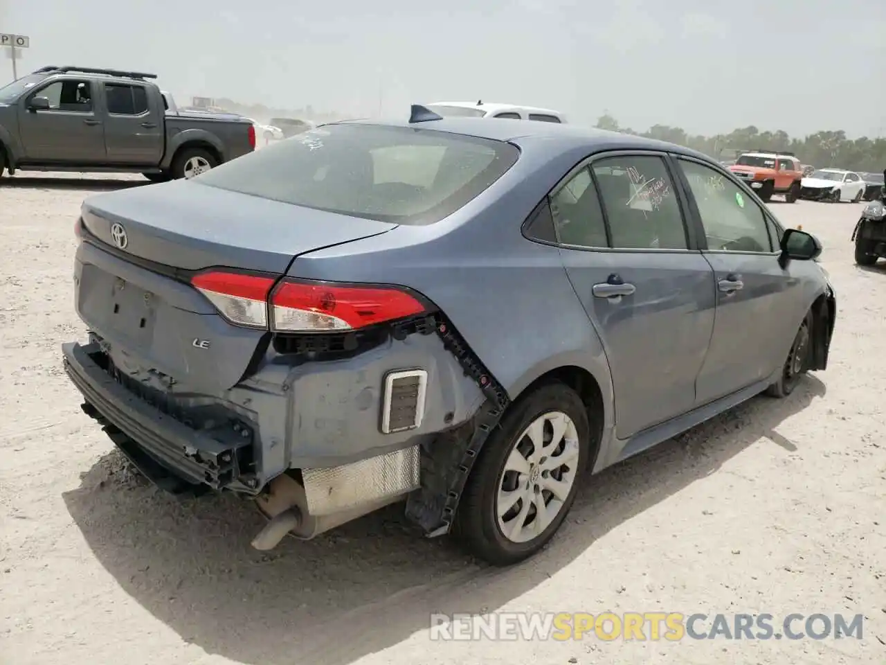 4 Photograph of a damaged car JTDEPRAE6LJ039657 TOYOTA COROLLA 2020